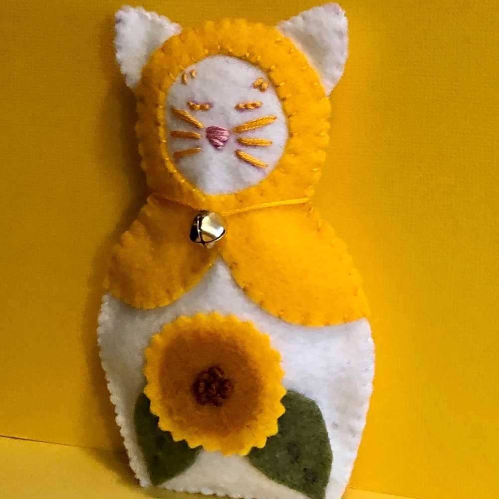 Felt Cat Ornament (Yellow) hand-sewn babushka bell sunflower ornament